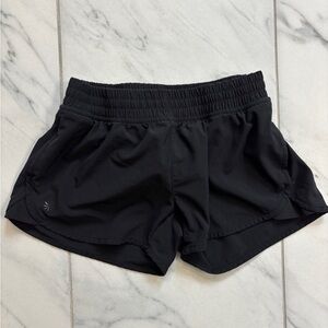 Athleta Girl Heart the Hustle 2.5” shorts - black - M/-10